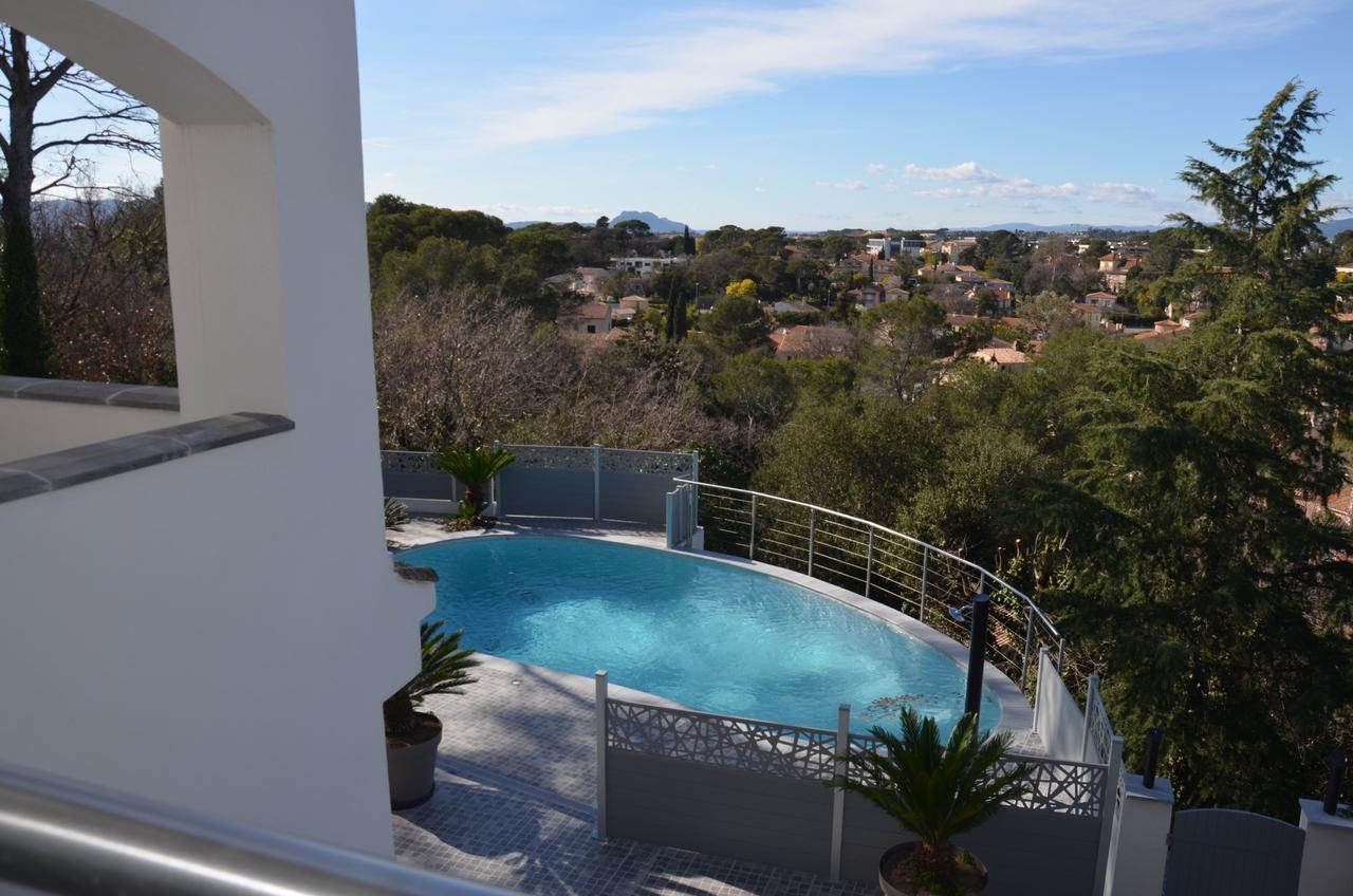 Belle Maison Avec Piscine Dans Les Hauteurs A Saint Raphael المظهر الخارجي الصورة